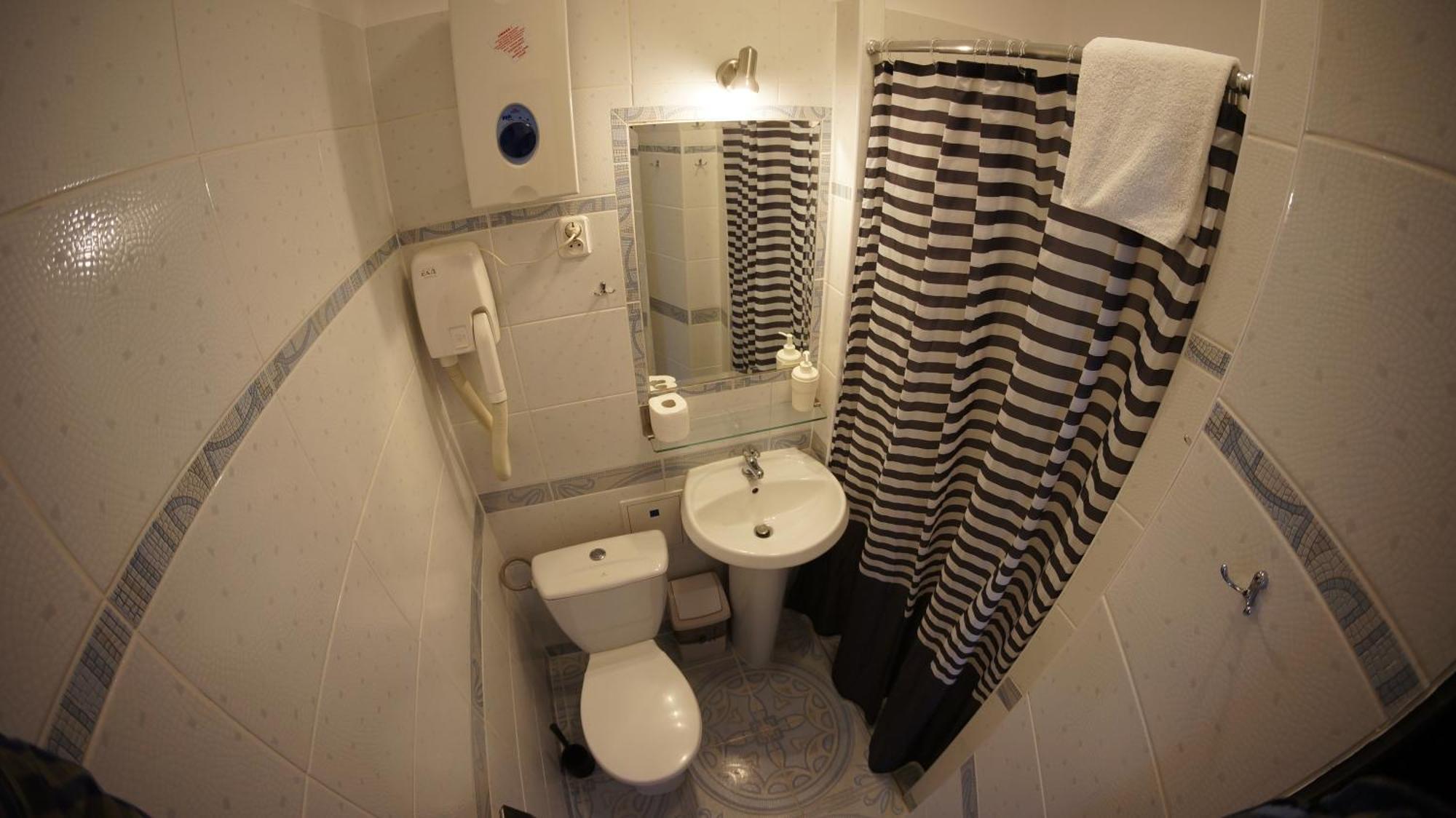 Metropolitan Apartahotel 3*